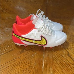 Nike Tiempo Fg Soccer Cleats